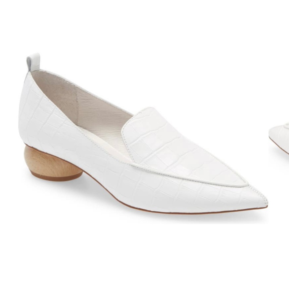 Jeffrey Campbell Viona Pointed Toe Loafer in IVORY LIZARD size 6.5M